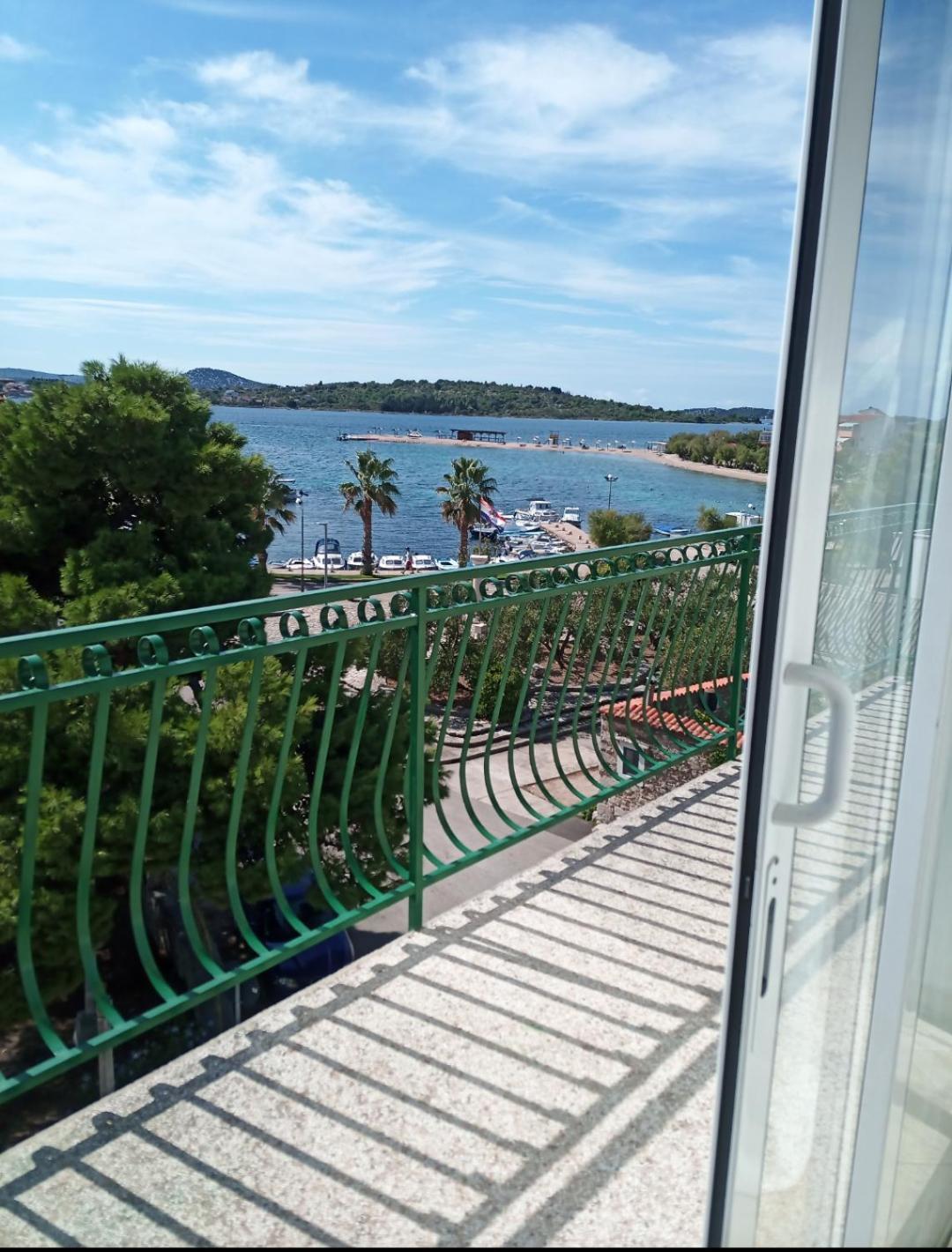 Apartments Lorio Vodice Luaran gambar