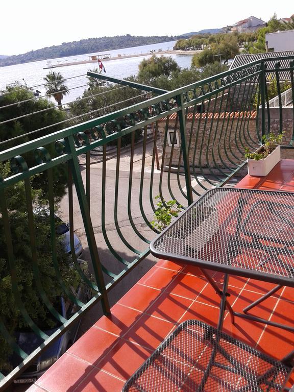 Apartments Lorio Vodice Luaran gambar